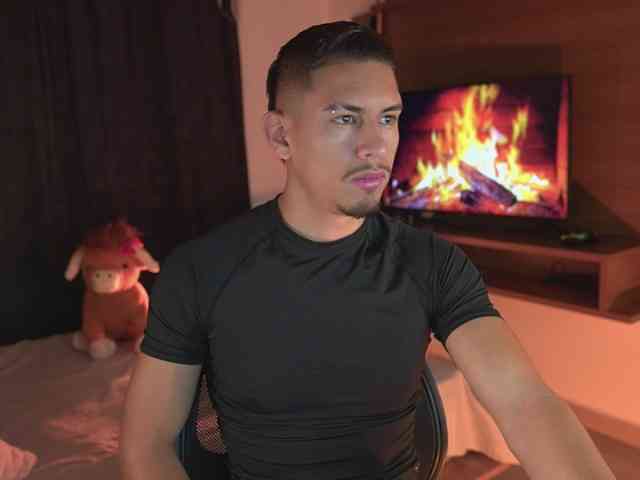 AaronFox