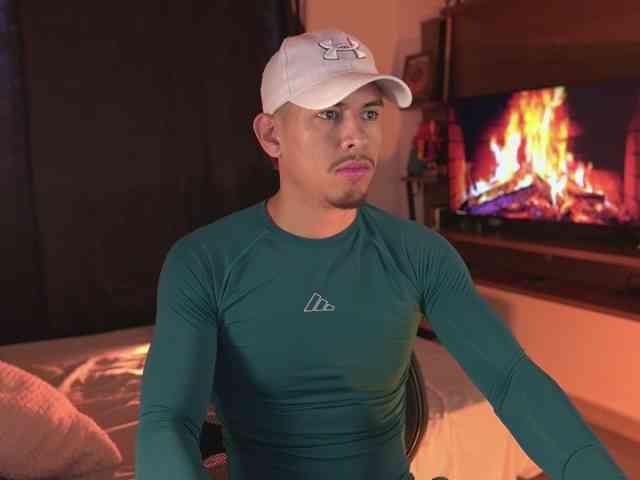 AaronFox