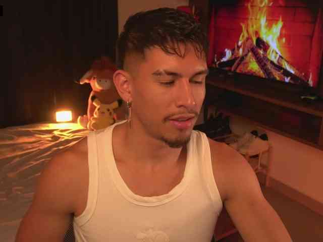 AaronFox