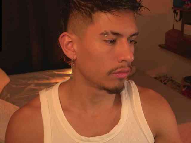 AaronFox