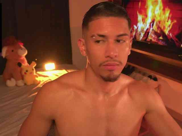 AaronFox