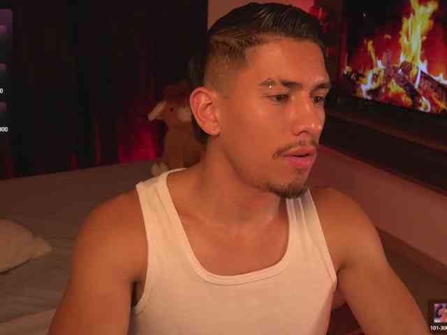AaronFox