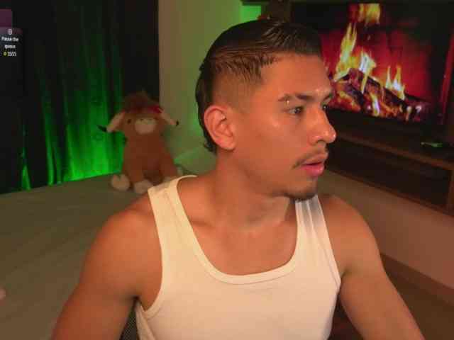 AaronFox