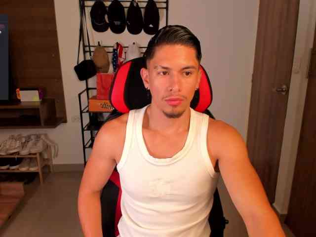 AaronFox AaronFox