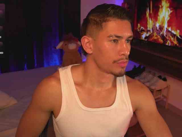 AaronFox