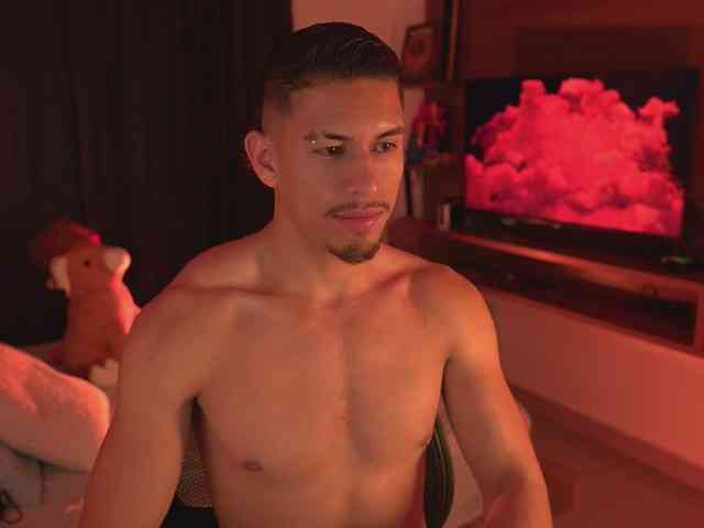 AaronFox AaronFox