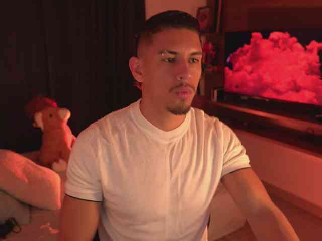 AaronFox