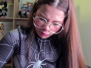 Mia_Moralez