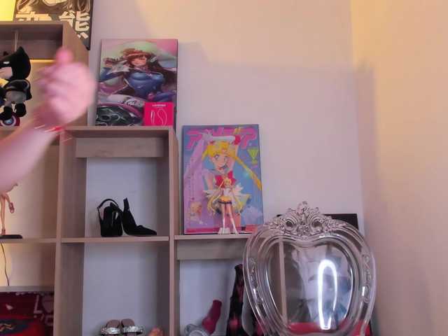 MIA-MORALEZ live cam on BongaCams