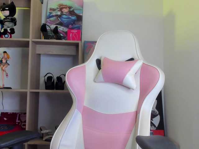 Sex chat gratuit in direct cu MIA-MORALEZ pe BongaCams