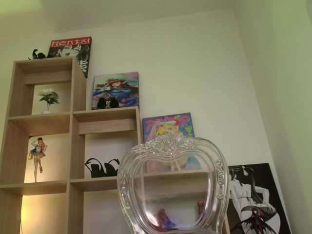 MIA-MORALEZ live cam on BongaCams