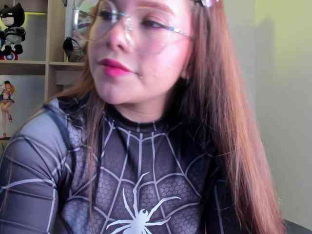 Model: mia_moralez