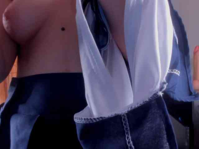 Model: mia_moralez
