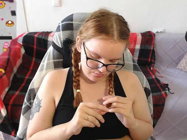 DivaMarisa live cam on BongaCams