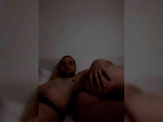 KING69QUEEN webcam