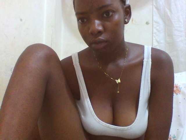 Melodious-Liz live cam on BongaCams