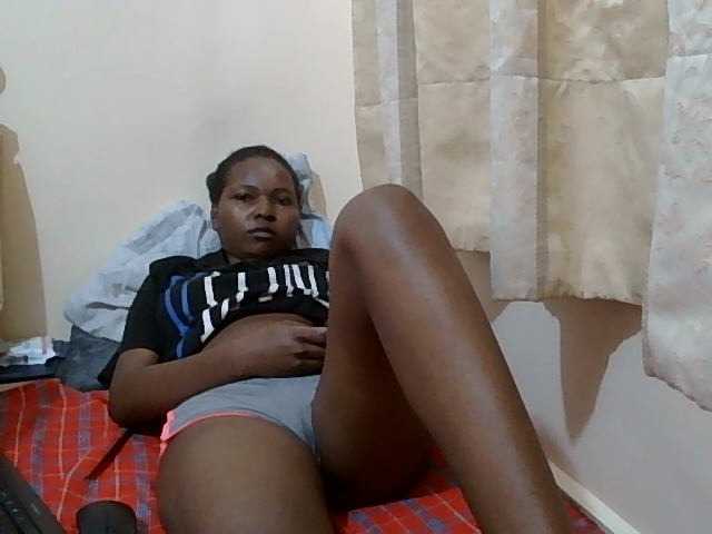 Sexyyanna live cam on BongaCams