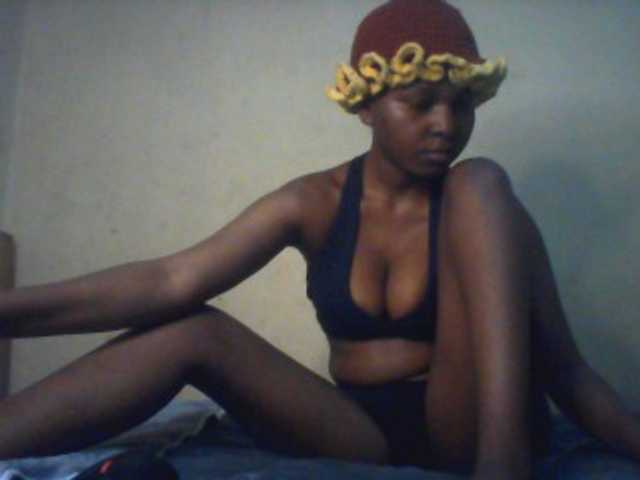 Sexyyanna live cam on BongaCams
