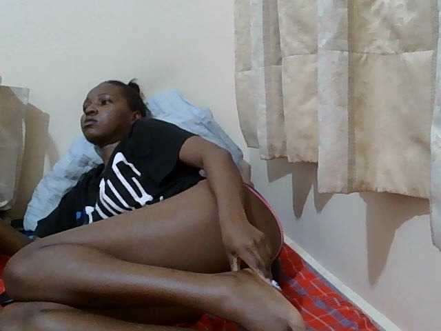 Sexyyanna live cam on BongaCams