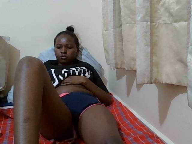 Sexyyanna live cam on BongaCams