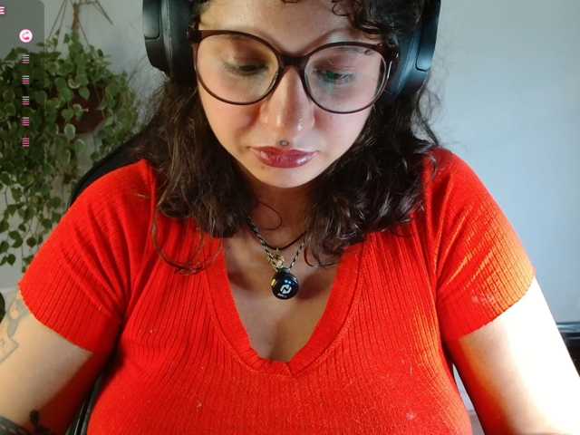 myamillor live cam on BongaCams