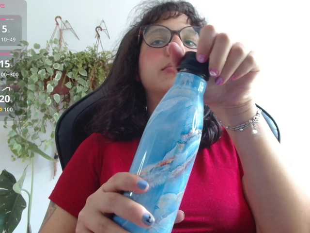 myamillor live cam on BongaCams