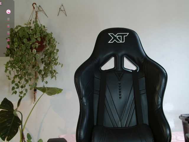 myamillor live cam on BongaCams