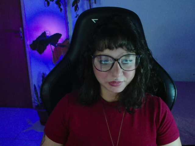 myamillor live cam on BongaCams