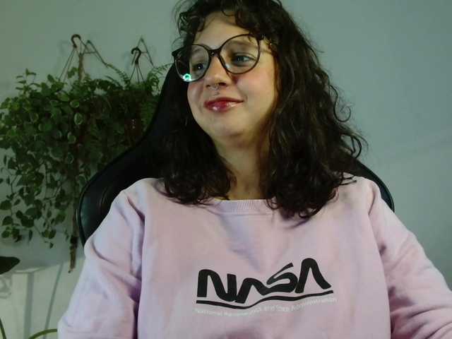 myamillor live cam on BongaCams