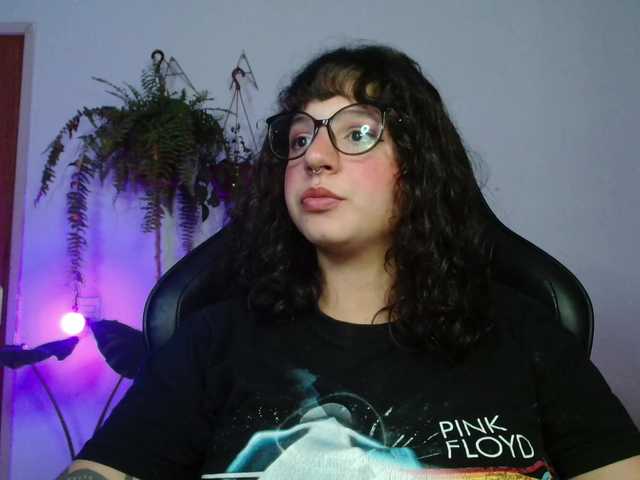 myamillor live cam on BongaCams