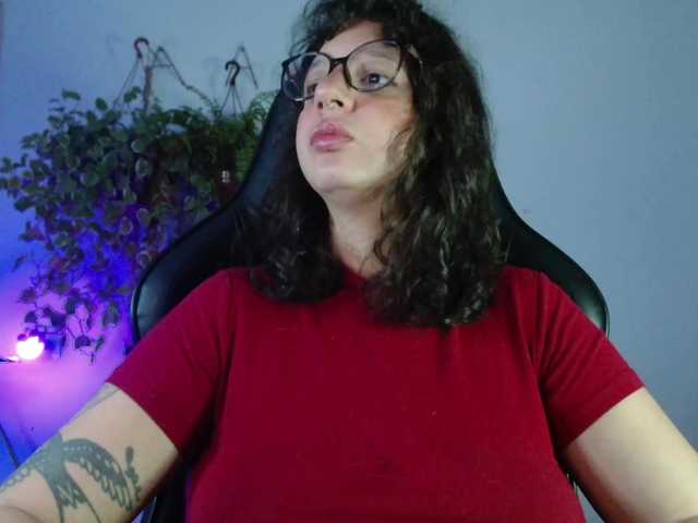 myamillor live cam on BongaCams