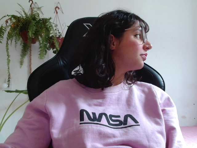 myamillor live cam on BongaCams
