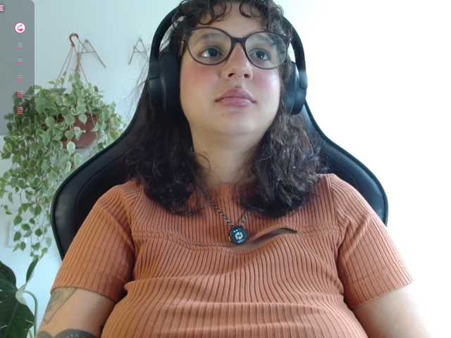 myamillor live cam on BongaCams