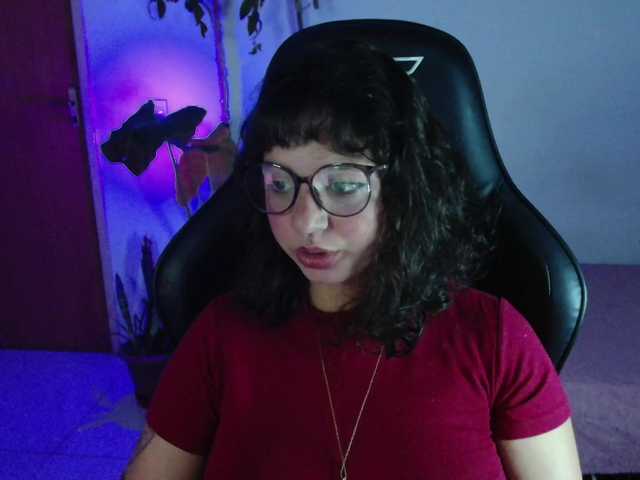 myamillor live cam on BongaCams