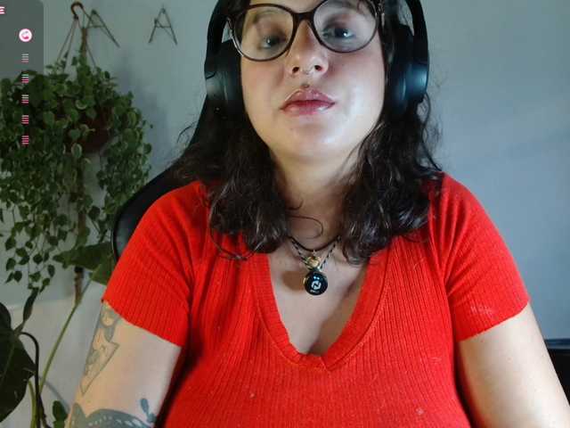 myamillor live cam on BongaCams
