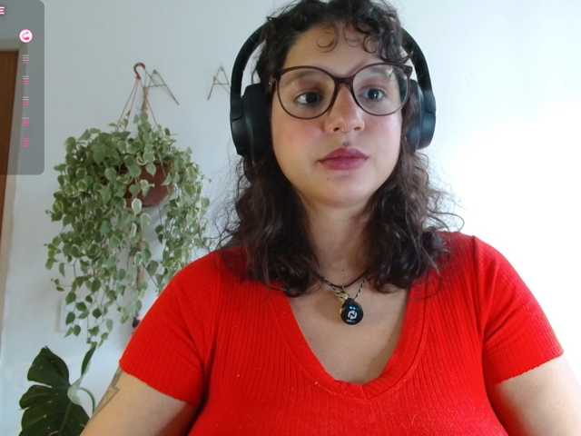myamillor live cam on BongaCams