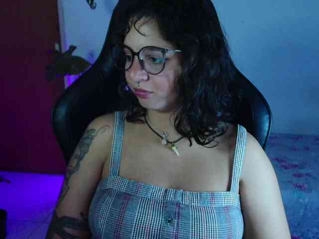 myamillor webcam