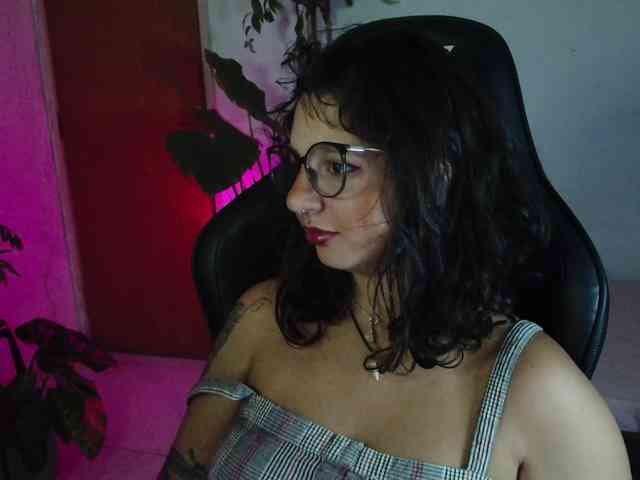 myamillor webcam