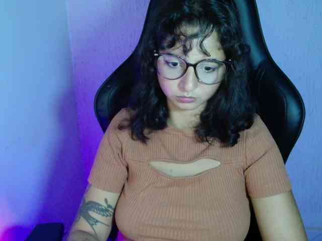myamillor webcam