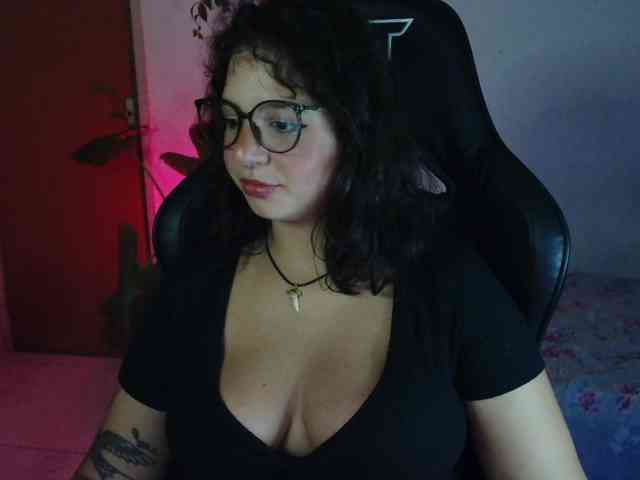 myamillor webcam