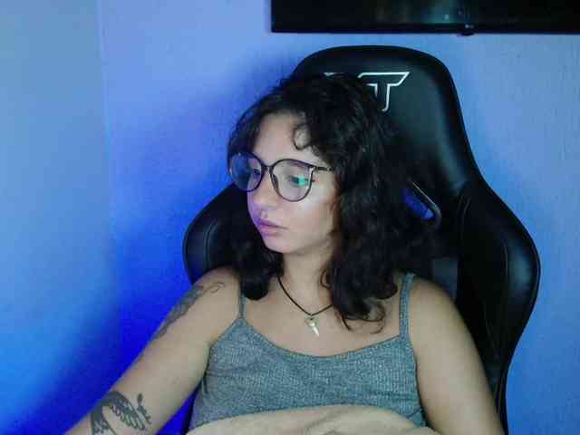 myamillor webcam