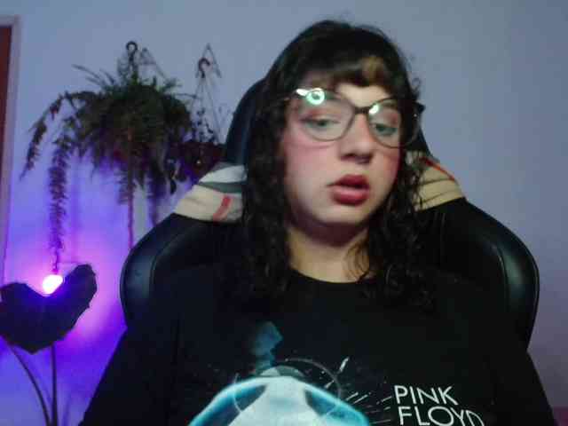 myamillor webcam