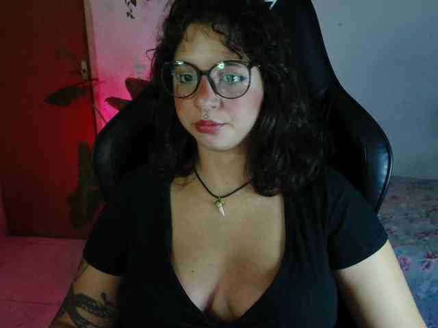 myamillor webcam