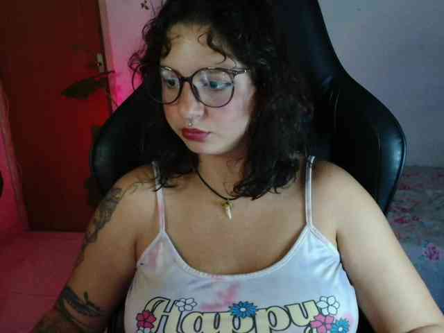 myamillor webcam
