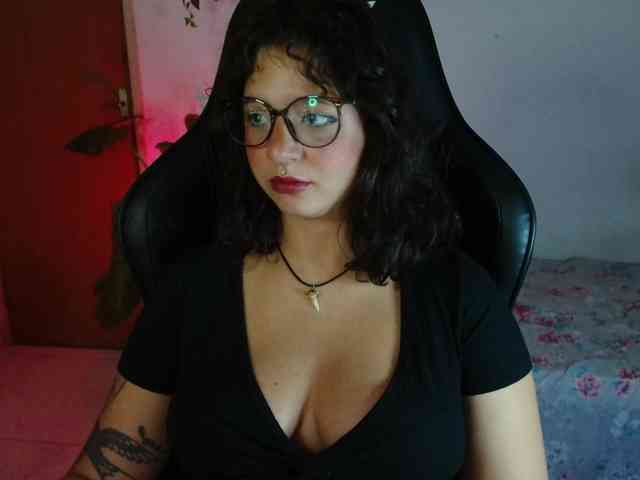 myamillor webcam