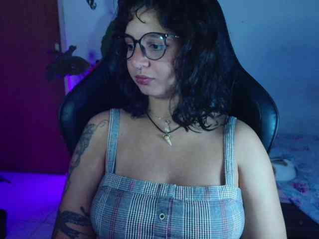myamillor webcam