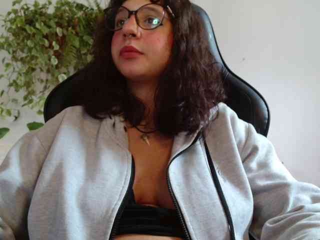 Modelo: myamillor