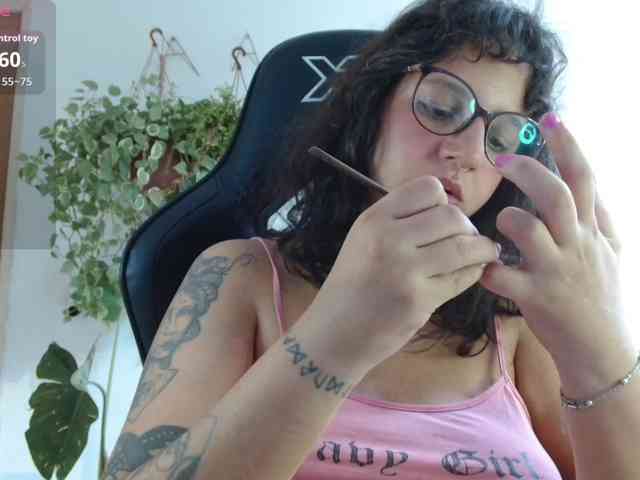 myamillor webcam