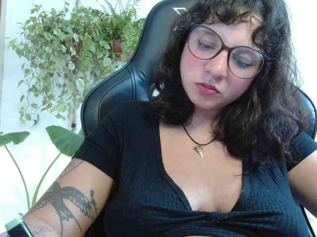 myamillor webcam