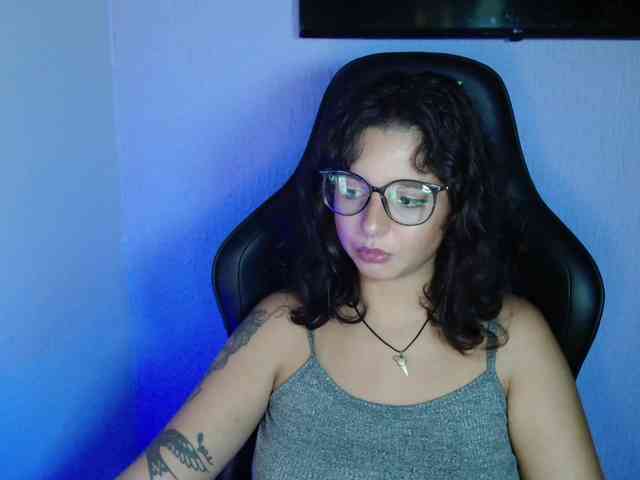 myamillor webcam